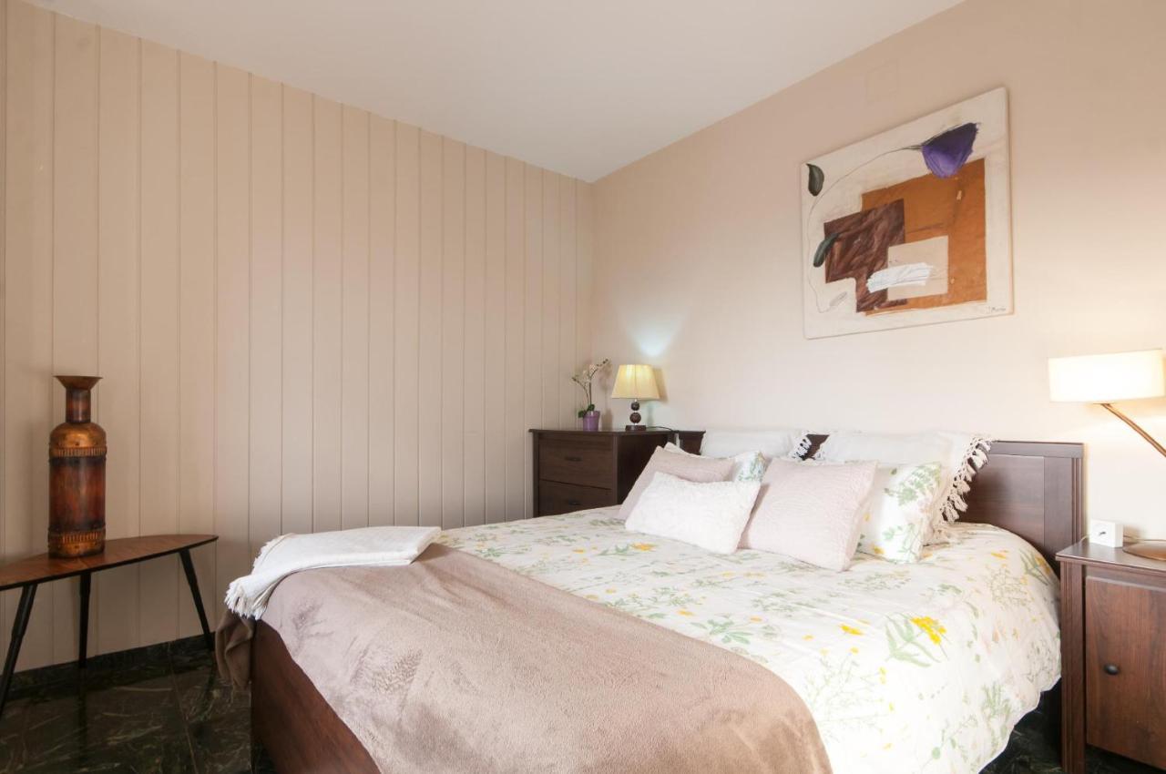 Elevated Experience - Urquinaona Apartman Barcelona Kültér fotó