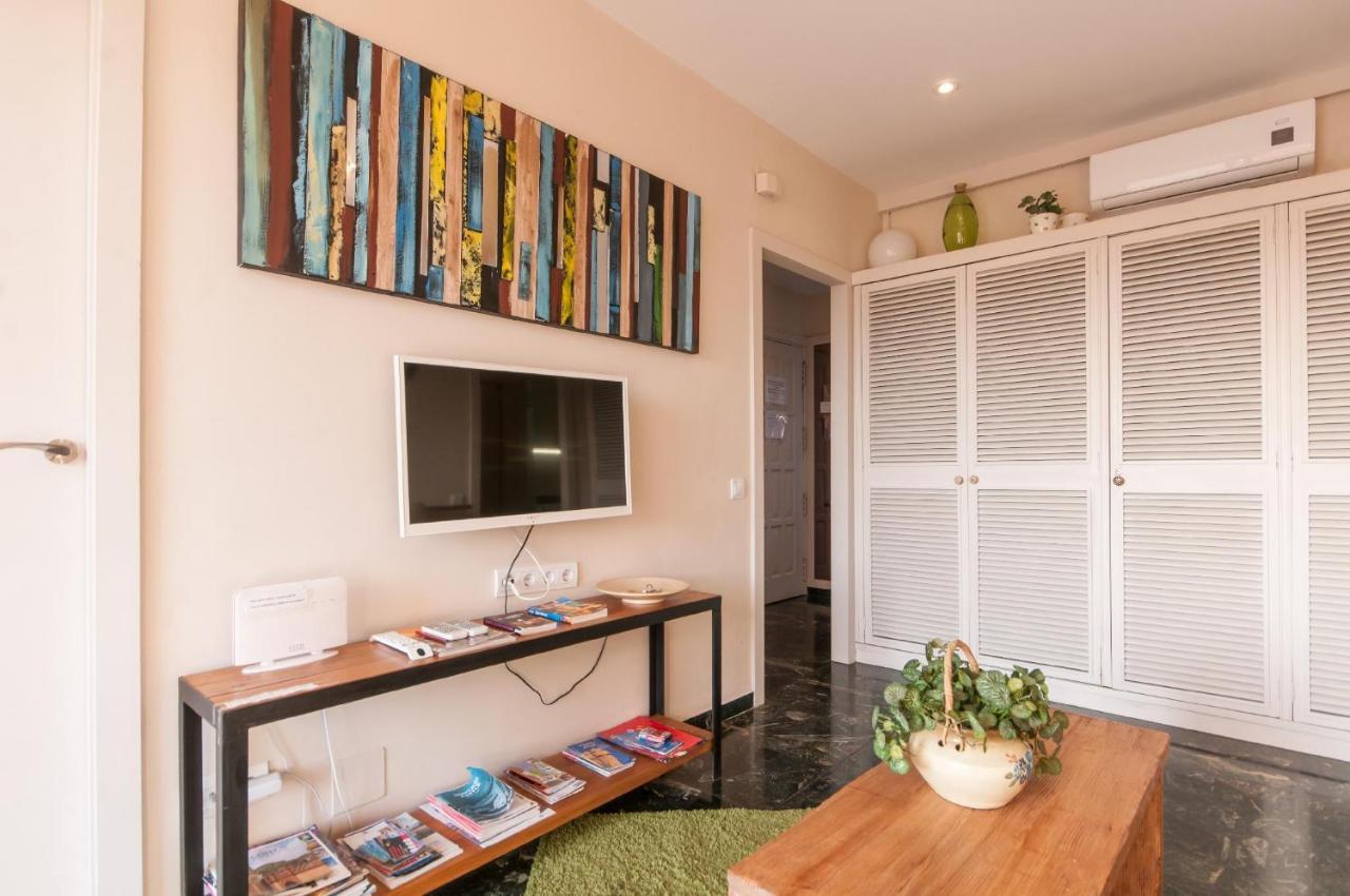 Elevated Experience - Urquinaona Apartman Barcelona Kültér fotó