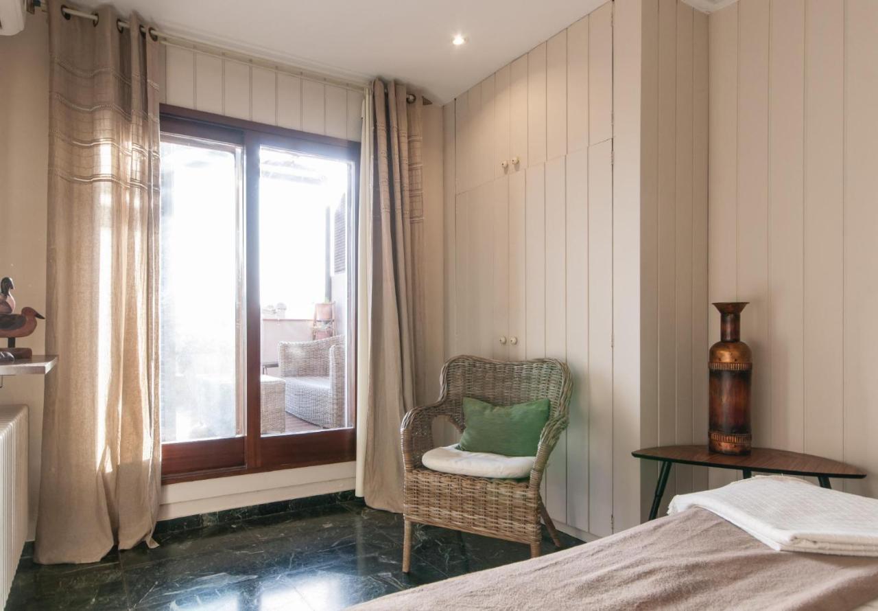 Elevated Experience - Urquinaona Apartman Barcelona Kültér fotó