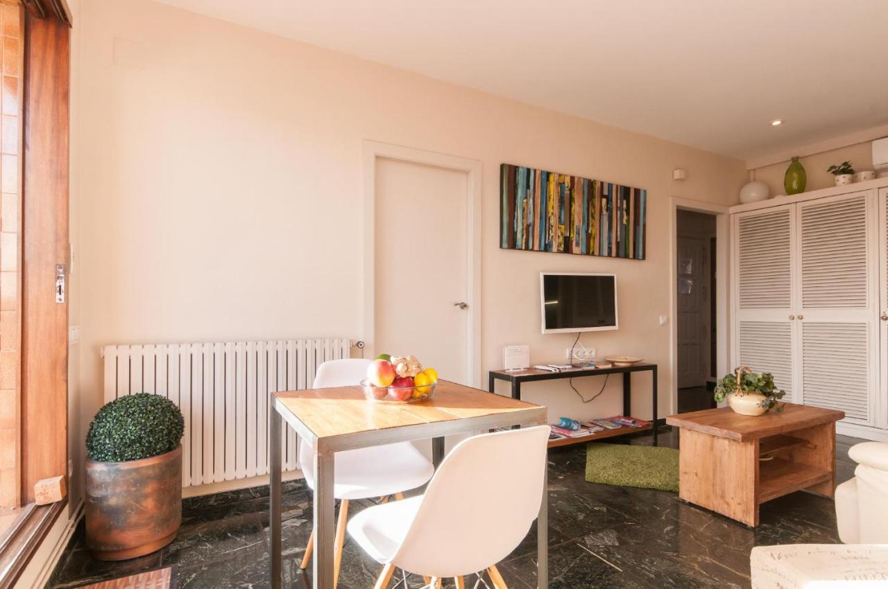 Elevated Experience - Urquinaona Apartman Barcelona Kültér fotó