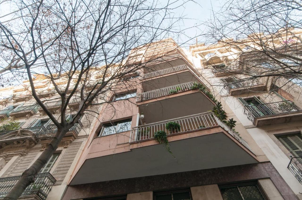 Elevated Experience - Urquinaona Apartman Barcelona Kültér fotó