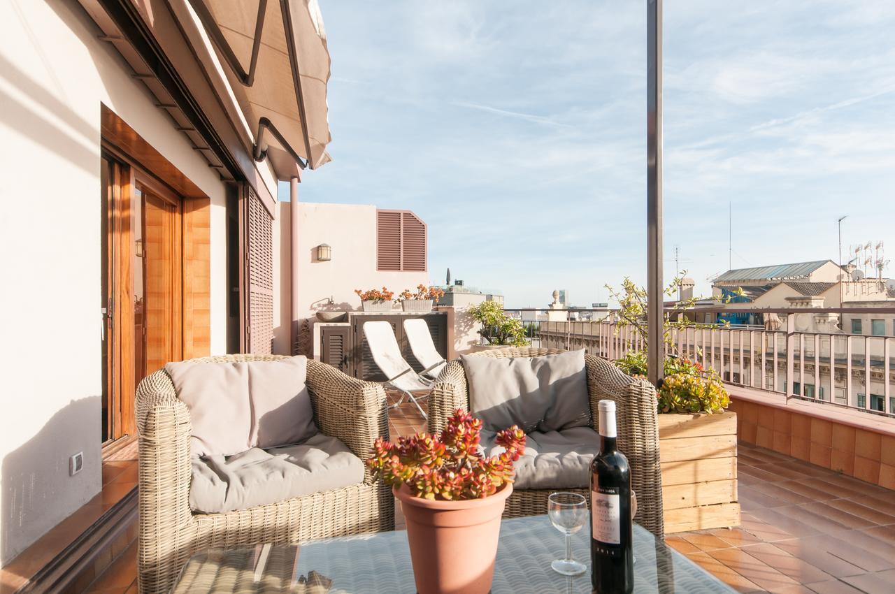 Elevated Experience - Urquinaona Apartman Barcelona Kültér fotó